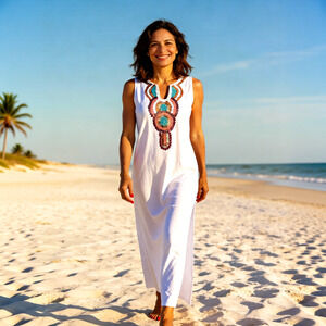 Just Fashion Now NWT white maxi cotton dress S with Side Slit